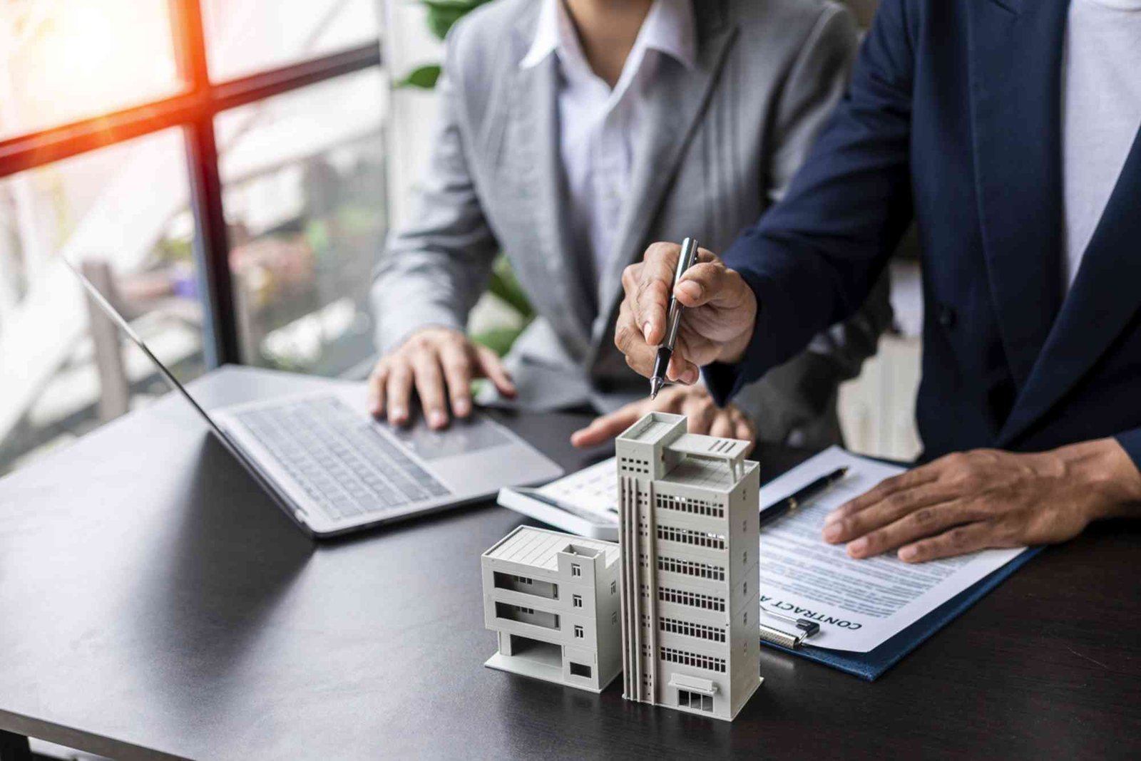Dominators of Commercial Real Estate Brokerage — Practical Tips and Expert Advice
