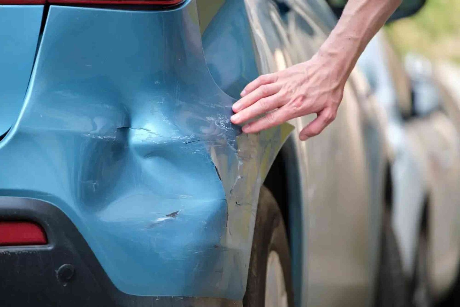 How to Fix a Dent in a Car — Practical Tips and