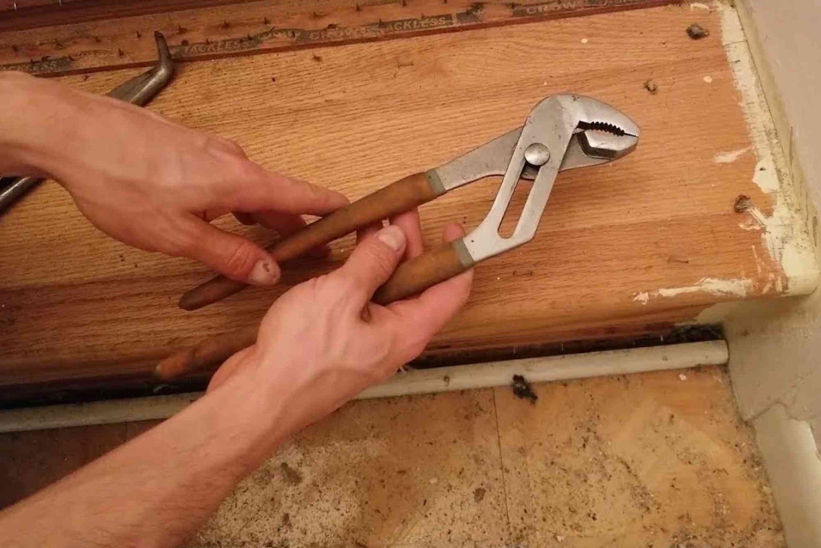 How to Staples in 268 Baywood way Hiram GA 30141 UAS Step